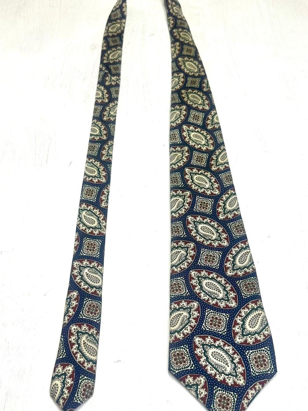 Vtg 90’s Oscar de la Renta Couture Paisley Medallion Silk Necktie Blue Burgundy - Picture 3 of 8